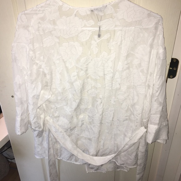 Dynamite blouse - Picture 3 of 5